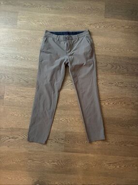 Vineyard Vines Men's Gray Performance Pants